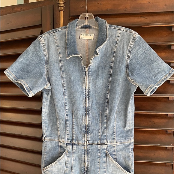 We The Free Blue Denim Jumpsuit EUC Large - Picture 2 of 9